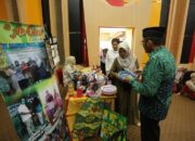 Peduli UMKM, Hendri Septa: Harus Berjaya di Tanah Sendiri