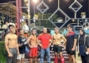 Seorang buser di Polres Padang Pariaman, Aipda Hendri Haryono, membina pelaku tawuran menjadi atlet melalui Camp Figthter Gagak Hitam.