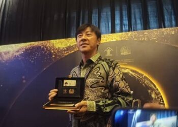 Shin Tae-yong Dapat Golden Visa dari Presiden