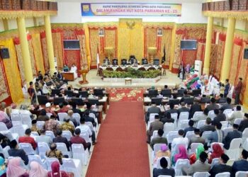 DPRD menduga ada indikasi penyelewengan anggaran dalam kasus hutang Pemko Pariaman yang mencapai mencapai Rp14,3 miliar.