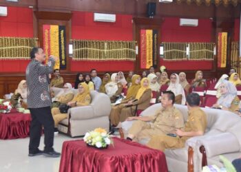 Dinas Perpustakaan dan Kearsipan Kota Pariaman Sosialisasikan Sadar Arsip ke OPD