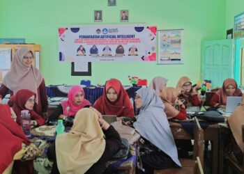 KKG SD Banuhampu Gelar Pelatihan AI Bekerjasama dengan LPPM UNP