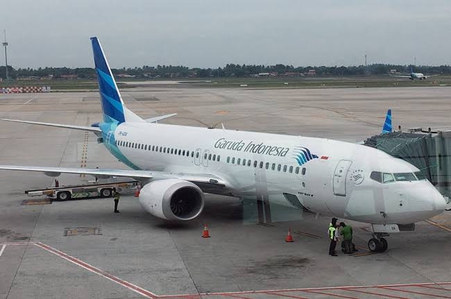 Garuda Indonesia TBK menambah jadwal penerbangan rute Padang menuju Jakarta dan Jakarta menuju Padang menjadi tiga kali dalam satu hari. 