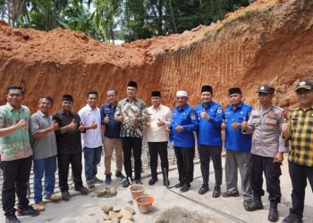 Pemerintah Kabupaten Sijunjung mulai pembangunan tower jaringan komunikasi BTS di Nagari Kampung Dalam, Kecamatan Lubuak Tarok.