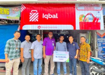 BPJS Ketenagakerjaan Padang Serahkan Santunan Rp42 Juta untuk Ahli Waris Peserta SRC