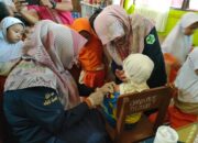 Bulan Imunisasi Anak Kota Padang Sasar 536 Siswa SD