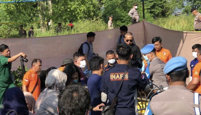 Tim Dokter Forensik Independen Ekshumasi Makam Afif Maulana