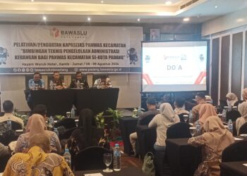 Bawaslu Padang Gelar Bimtek Keuangan