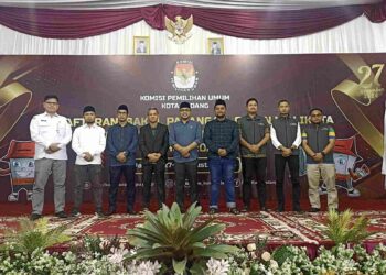 KPU Padang Terima Tiga Pasangan Calon Pilwako Padang 2024