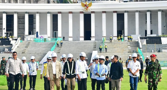 Peringatan HUT RI ke-79 tahun 2024 akan dilaksanakan  di dua lokasi yaitu Jakarta dan Ibu Kota Nusantara (IKN). 