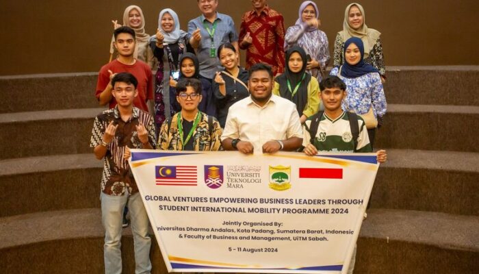 Akademisi Malaysia Kagumi Padang Youth Center