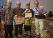 Peduli Kelompok Rentan, Rusman Edi Terima Penghargaan dari Kemenag