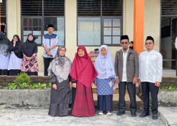 Santri Pondok Pesantren Al-Irsyad