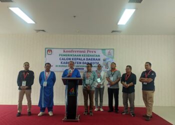 Sebanyak delapan pasangan Bakal Calon Kepala Daerah menjalani pemeriksaan kesehatan di Rumah Sakit Universitas Andalas atau RS UNAND