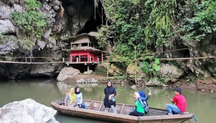 Desa Wisata Simarasok, Gugusan Indahnya Alam dari Ribuan Tahun Bentukan Alam