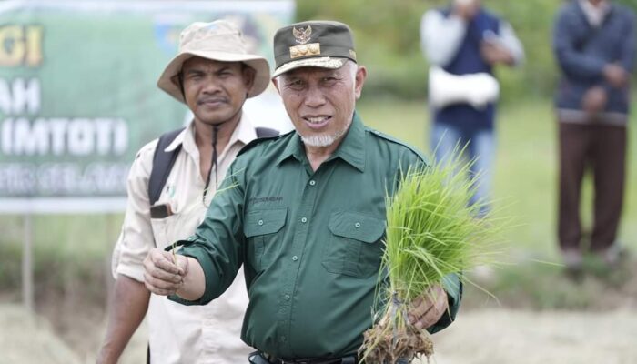 Gubernur Mahyeldi Buka Secara resmi Jambore Pertanian di Pessel