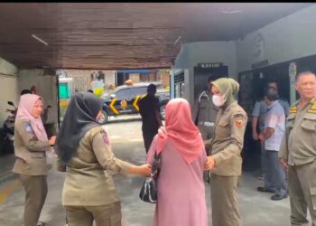 Satpol PP Tanah Datar Amankan Dua Pasangan Tidak Sah di Hotel Melati Singkarak