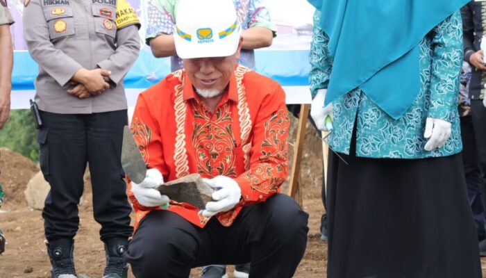 Pembangunan Rumah Relokasi Terpadu Korban Bencana di Tanah Datar Dimulai, Mahyeldi Harap Selesai Sebelum Waktunya