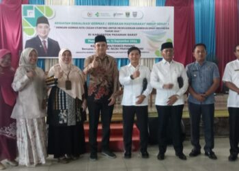 Stunting di Luhak Nan Duo Pasbar Capai 14,4 Persen, Anggota DPR RI Ade Rezki Pratama Beri Motivasi