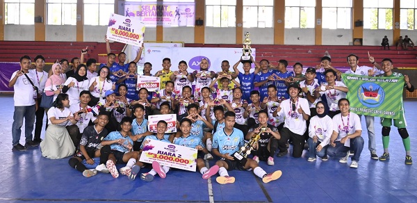 Tim Futsal SMA Negeri 1 Solok Selatan berhasil menjadi jawara pada AXIS Nation Cup (ANC) 2024 yang akan mewakili Provinsi Sumatra Barat.