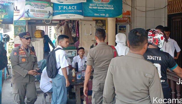 Kedapatan Bolos, Puluhan Pelajar Dijaring Satpol PP