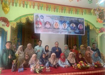 Guru SD Agam Dilatih Penyusunan Pembelajaran Kelas Digital Berbasis STEM