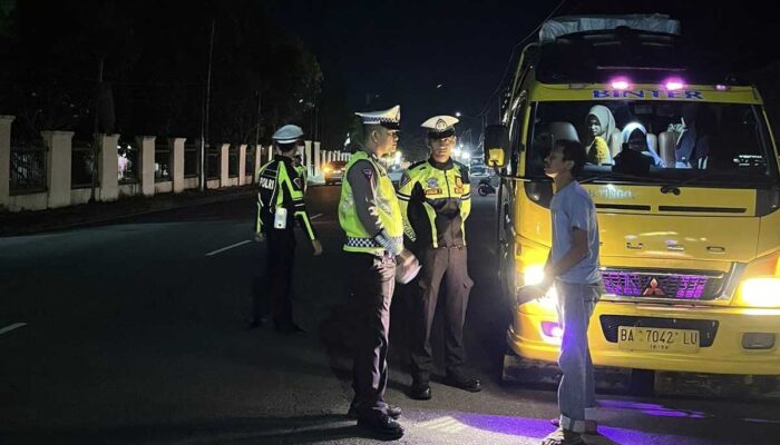 Ciptakan Rasa Aman dan Nyaman, Satlantas Polresta Pasbar Gelar Razia Rutin Malam Minggu
