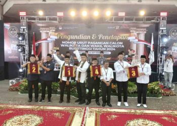 KPU Bukittinggi Tetapkan Nomor Urut Paslon Cawako