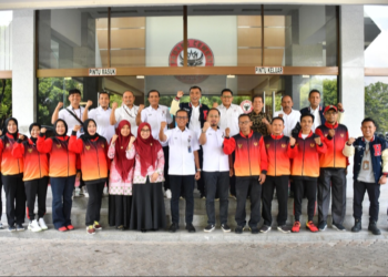 PT Semen Padang resmi melepas 14 atlet untuk berlaga di ajang PON 2024  Aceh-Sumut pada 8-20 September 2024.