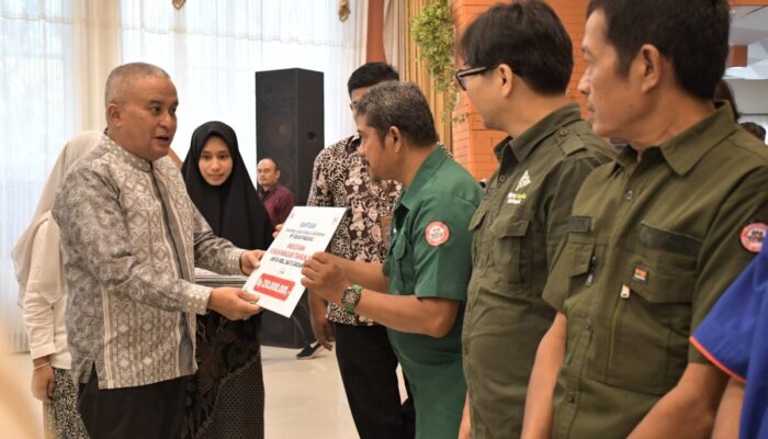 PT Semen Padang Salurkan Dana Forum Nagari Rp3 Miliar