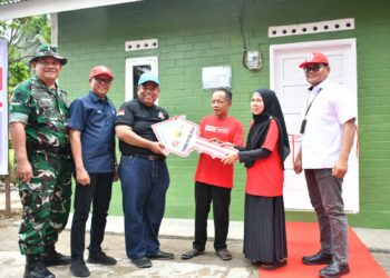 Kolaborasi PT Semen Padang dan TMMD, Rumah Bantuan Sepablock Diresmikan
