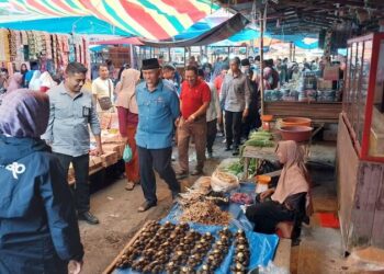 Pasar Sungai Sarik