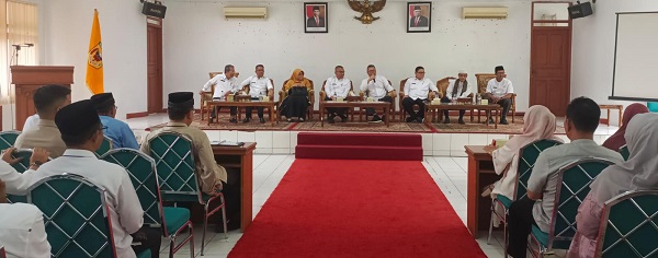 Pemerintah daerah mengimbau Aparatur Sipil Negara  atau ASN Tanah Datar untuk menjaga netralitas pada Pilkada Serentak 2024.