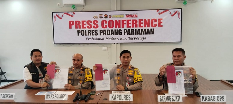 Polres Padang Pariaman menetapkan MJ sebagai tersangka dalam perintangan kasus penyidikan kasus pembunuhan gadis penjual gorengan oleh Indra. 