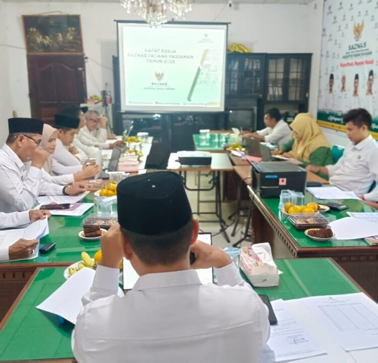 Baznas Padang Pariaman mendorong kesejahteraan umat melalui Rapat Rencana Kerja dan Anggaran Tahunan (RKAT) 2025.IST