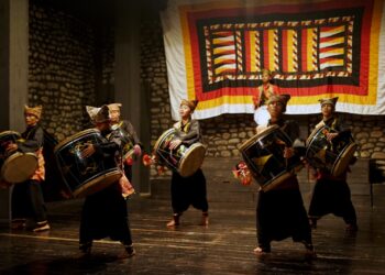 “Induak Tambua” Sabariyah Grup, Mengiramakan Tabuh Tambua dengan Langkah Silat yang Tegas