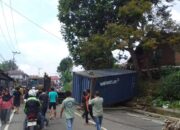 Arus Lalu Lintas Lumpuh, Truk dan Alat Berat Kecelakaan di Koto Tuo Panyalaian