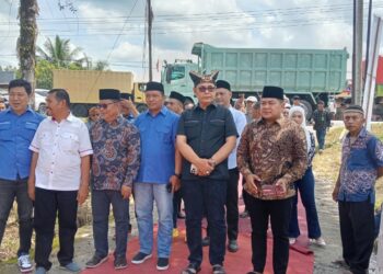 Calon Gubernur Sumbar H Epyardi Asda Hadiri Syukuran Ade Sudarman Anwar sebagai Pimpinan DPRD Dharmasraya