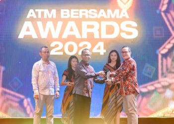 Dari Artajasa dan The Iconomics, Bank Nagari Raih 2 Penghargaan Bergengsi