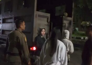 Satpol PP Tertibkan Enam Remaja Putri