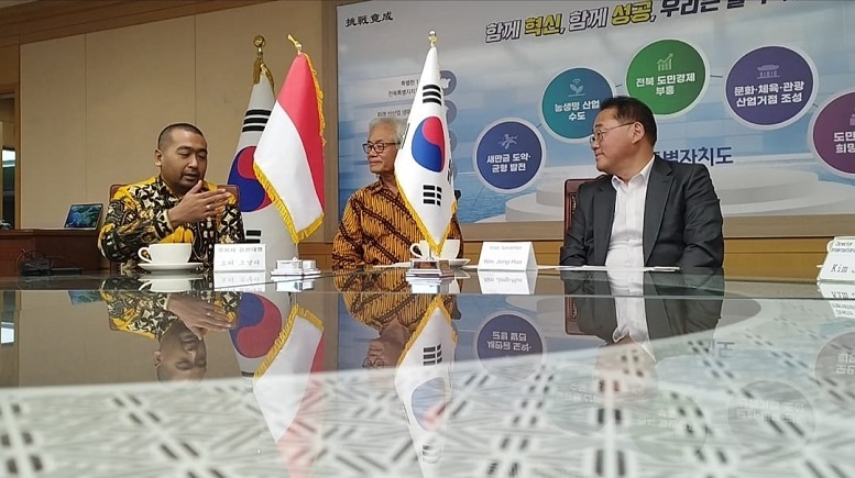 Pemprov Sumbar menjalin kerja sama dengan Provinsi Jeollabuk-do, Korea Selatan dalam sektor pendidikan dan tenaga kerja.