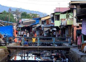 Bansos Turunkan Angka Kemiskinan di Kota Padang