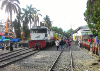 Balai Teknik Perkeretaapian Kelas II Padang akan revitalisasi jalur kereta api dengan memperpanjang rute hingga Pasaman Barat, Sumbar.