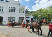 Menikmati Kawasan Kota Tua dengan Kudo Bendi