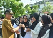 Hendri Septa Berani Pasang Badan Perjuangkan Nasib Tenaga Honorer