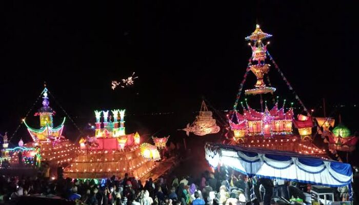 Tradisi Rakik-Rakik Maninjau Diusulkan Masuk Kharisma Event Nusantara 2025