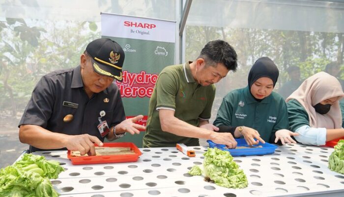 Sharp Luncurkan Program Kewirausahaan Bidang Pertanian untuk Anak Muda Indonesia
