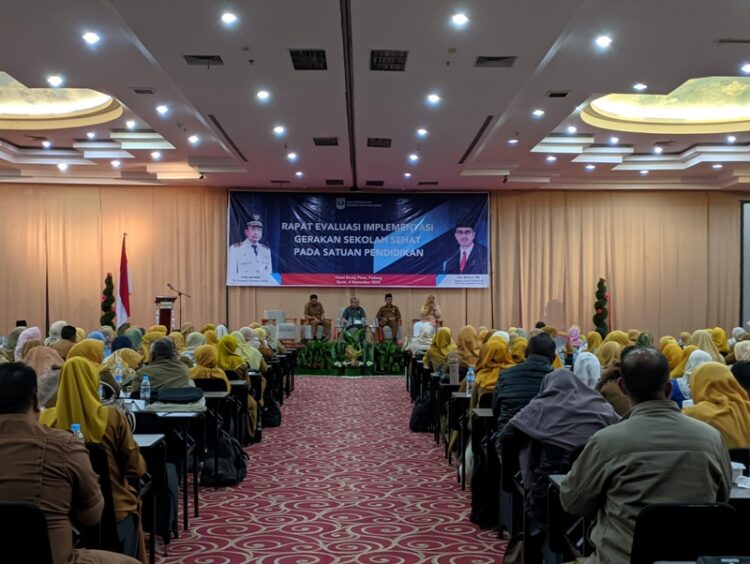 Disdik Sumbar menggelar rapat evaluasi implementasi Gerakan Sekolah Sehat (GSS) pada satuan pendidikan. IPAT