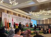 156 Wisudawan Unitas Padang Dilantik pada Wisuda ke-67