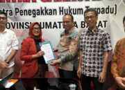 Paslon Nofi-Leo Laporkan Anggota Bawaslu Kota Solok ke Bawaslu Provinsi